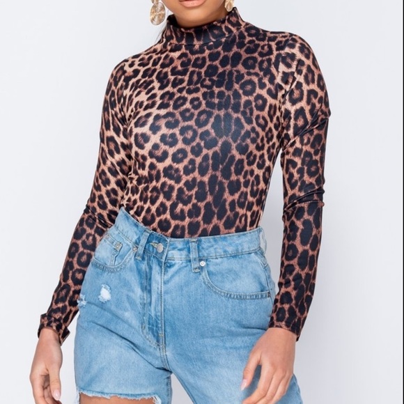 LAST 1❤️Leopard Long Sleeve Bodysuit - Picture 5 of 15